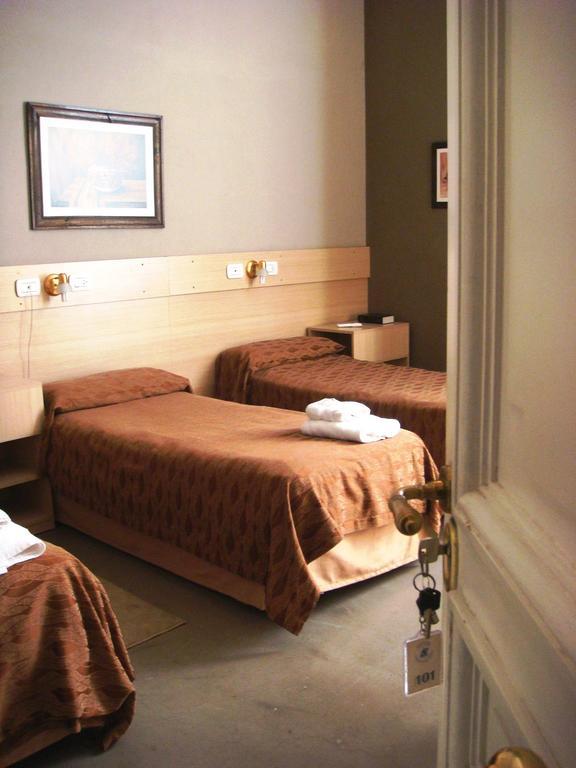 Hagoth Hostel Buenos Aires Zimmer foto