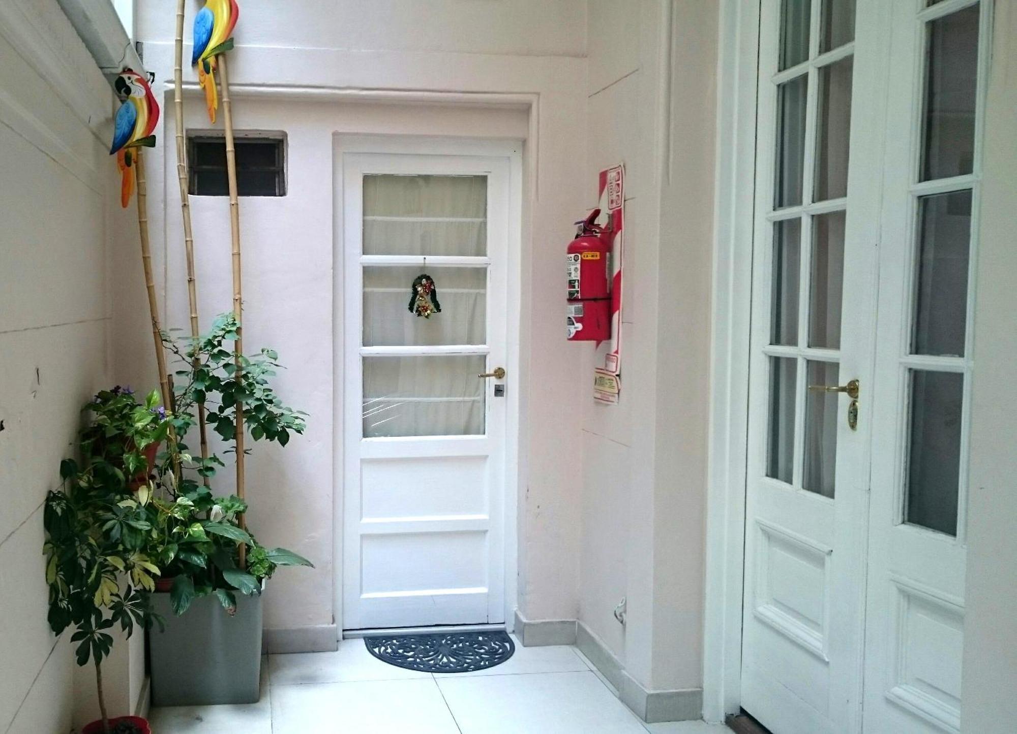 Hagoth Hostel Buenos Aires Exterior foto